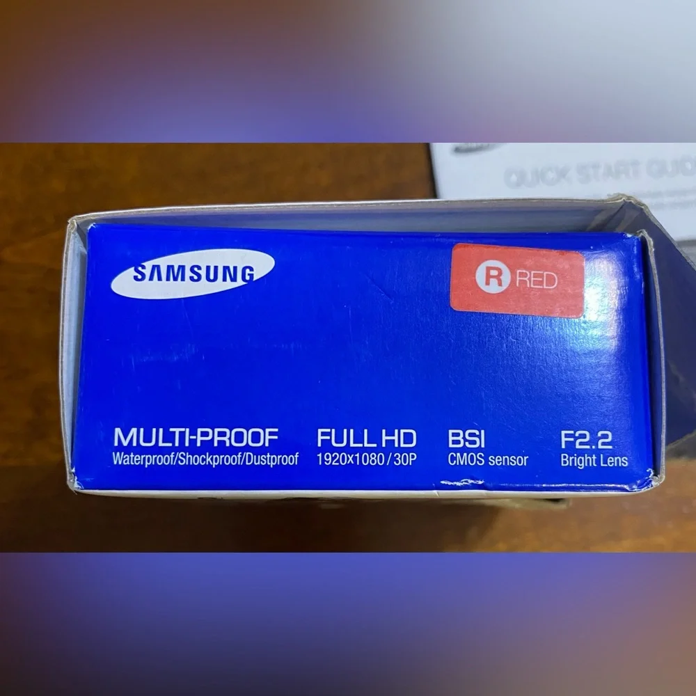 Samsung HMX-W300 Full HD pocket waterproof camcorder